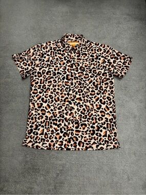 Retro Rifle Leopard Print Button Down Shirt Men’s